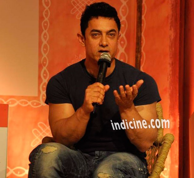Aamir Khan talks at Aaj Tak Panchayat Talk Show