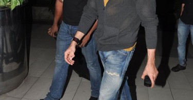 Hrithik Roshan spotted at the airport