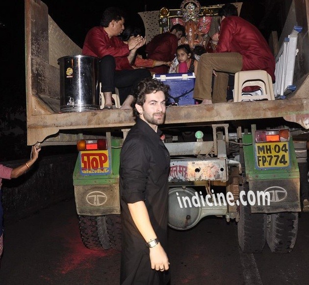 Neil Nitin at Ganpati visarjan