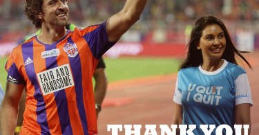 Hrithik owner of FC Pune City with Lisa Ray during the ISL match