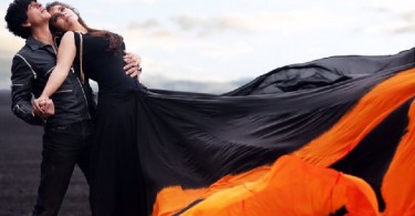 SRK, Kajol Still from Dilwale Song Gerua