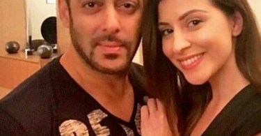 Salman Khan with Karishma Kotak on the sets of Ali