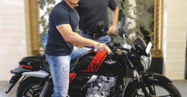 Aamir Khan buys his new bike Bajaj V