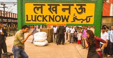 Akshay Kumar shooting with Huma Qureshi at Lucknow station for Jolly LLB 2