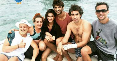 Kriti Sanon and Sushant Singh Rajput at the last day of Raabta shoot in Mauritius